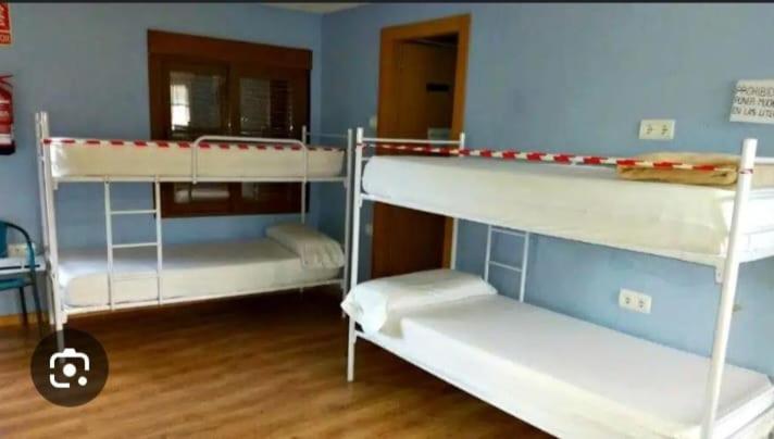 וילה פרנקה דל ביירסו Albergue El Castillo מראה חיצוני תמונה